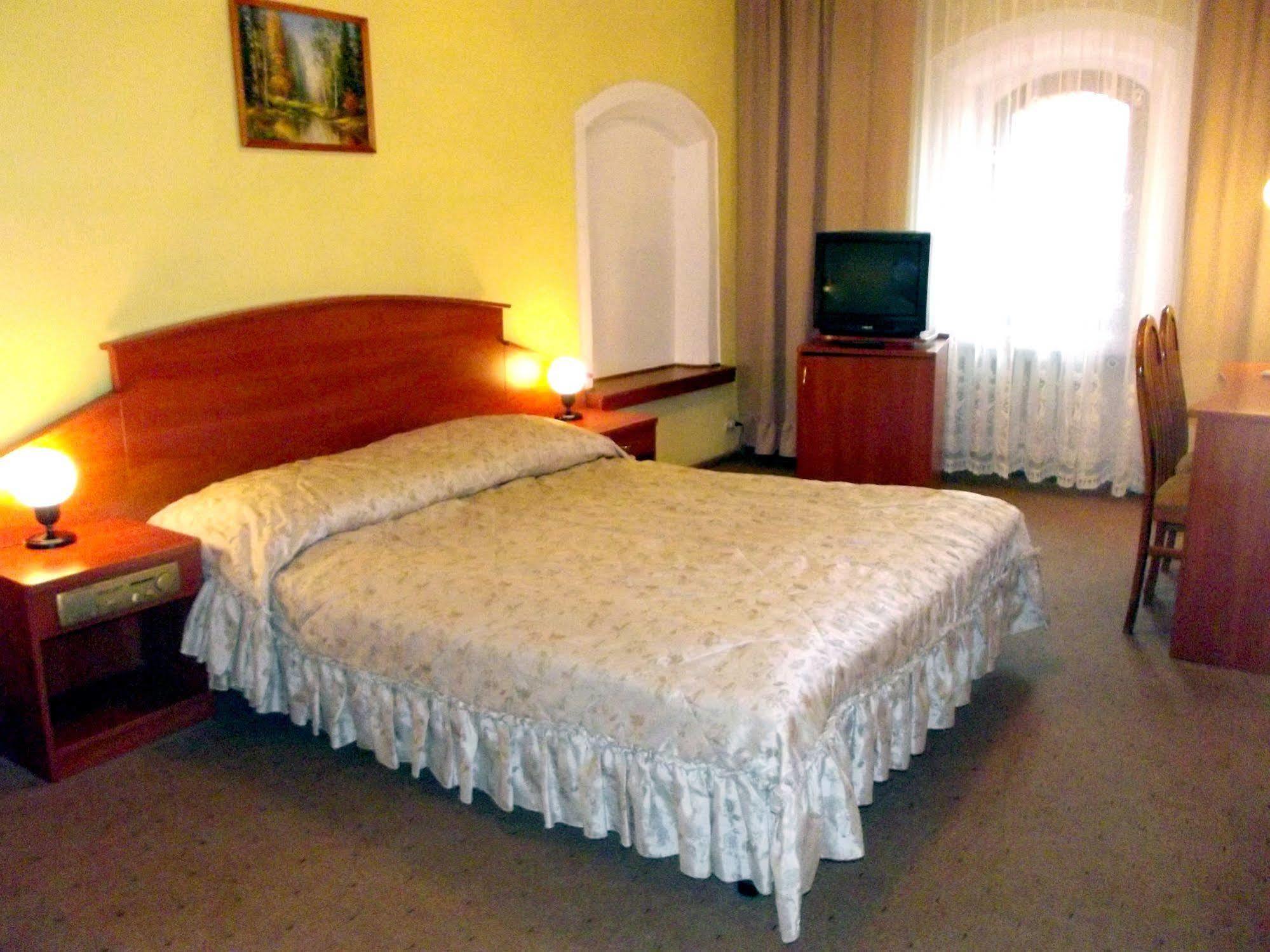 Hotel Gromada Torun Exterior photo